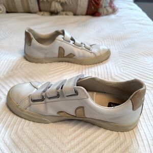 Veja V-Lock Gold Low-Top Sneakers - Size 38 - Velcro Straps